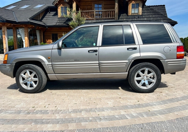 Jeep Grand Cherokee cena 27900 przebieg: 221000, rok produkcji 1998 z Garwolin małe 121